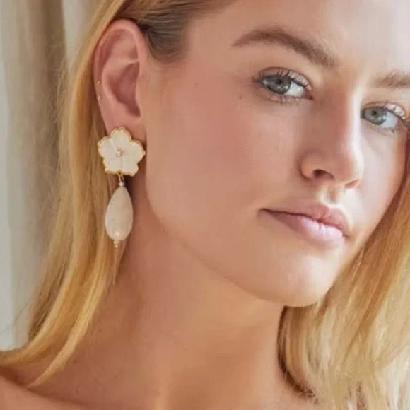 Mignonne Gavigan White Paloma Drop Earrings - Picture 12 of 12